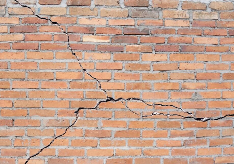 Foundation cracking